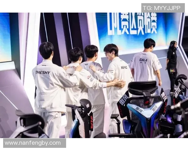 深入分析JDG战队的节奏打法与S15电竞专业解读 深入分析JDG战队的节奏打法与S15电竞专业解读